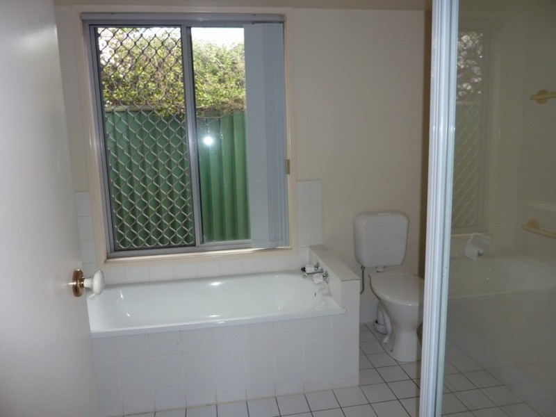 23 Greenlaw Place, Eight Mile Plains QLD 4113