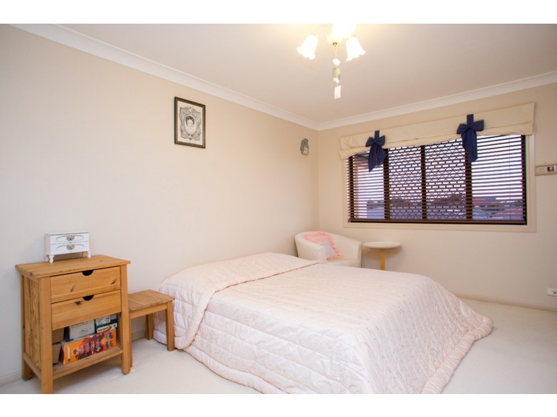 8 Parkhurst Place, Kuraby QLD 4112