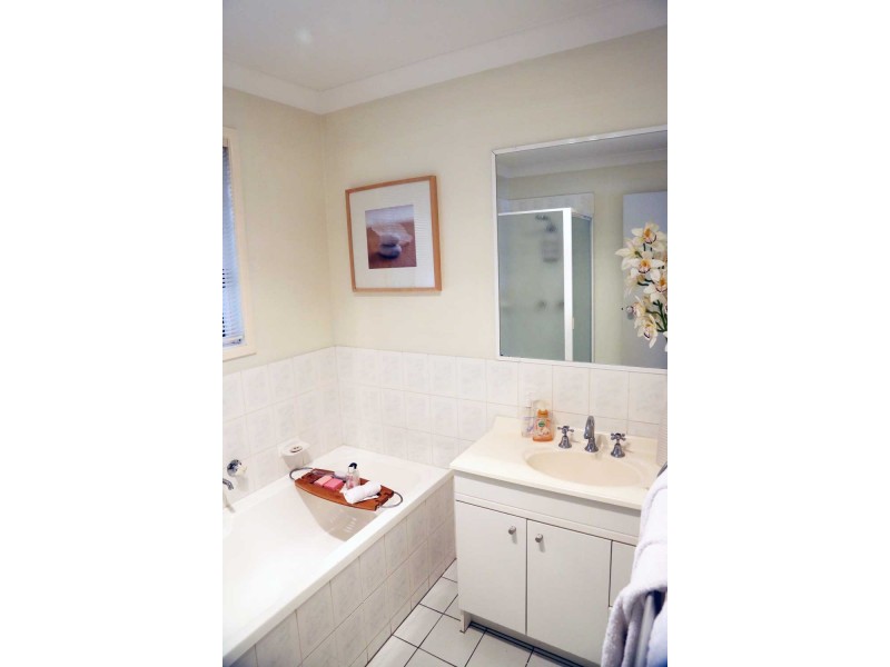 8 Wild Cotton Close, Kuraby QLD 4112