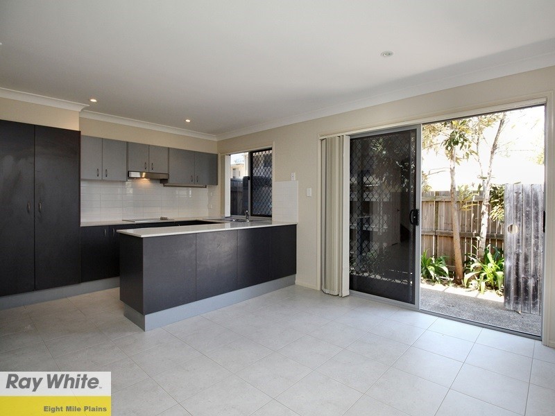 2/360 Benhiam Street, Calamvale QLD 4116