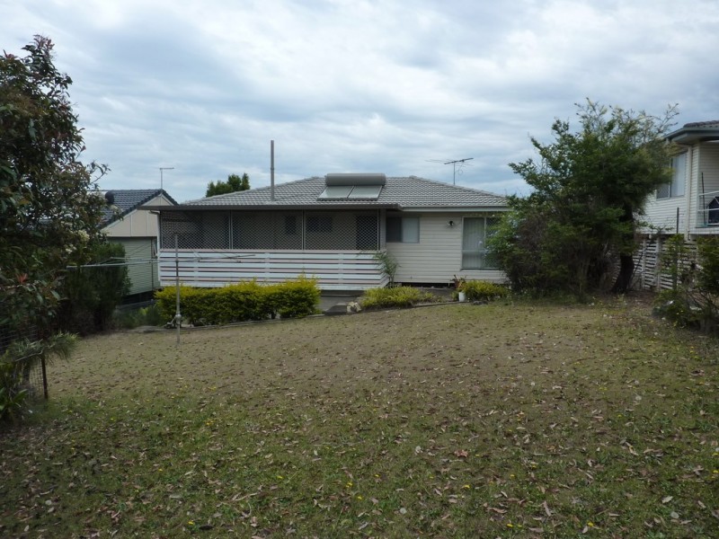 124 Nyleta Street, Coopers Plains QLD 4108