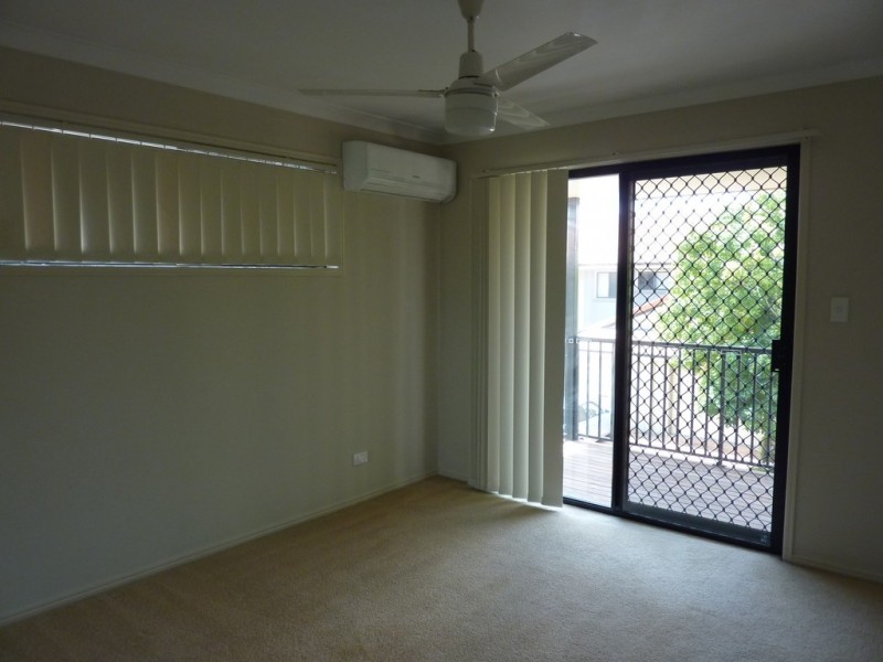 40/25 Buckingham Place, Eight Mile Plains QLD 4113