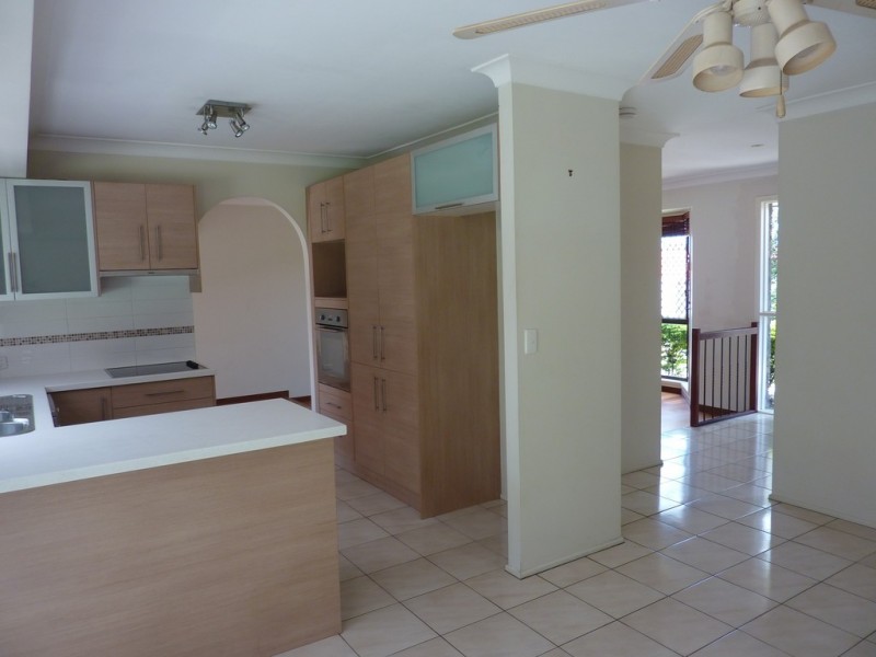 12 Grenadier Court, Runcorn QLD 4113