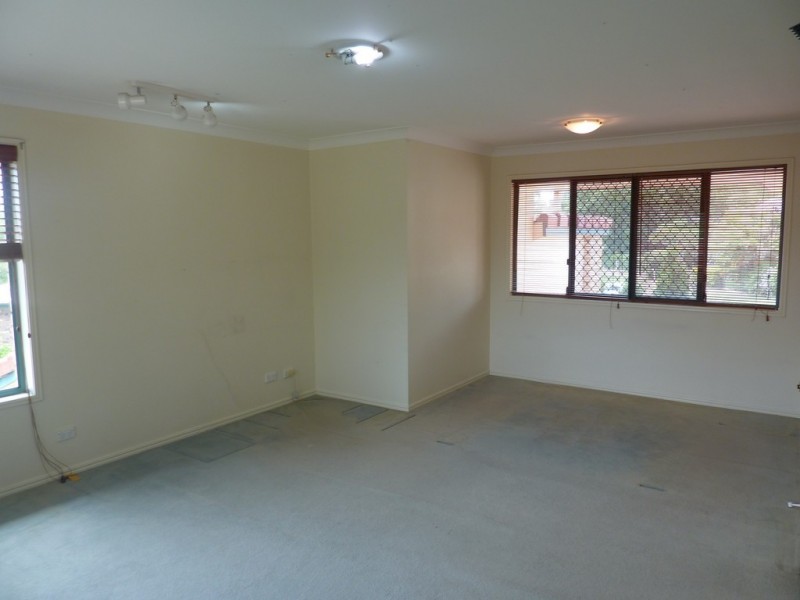 21 Jacaranda Place, Eight Mile Plains QLD 4113