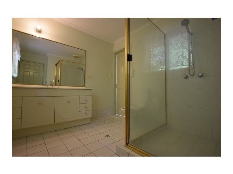 5 D’Amour Place, Coopers Plains QLD 4108