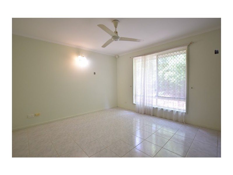 5 D’Amour Place, Coopers Plains QLD 4108