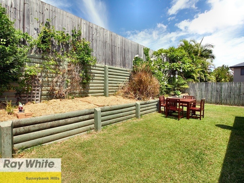 8 Shapcott Place, Runcorn QLD 4113