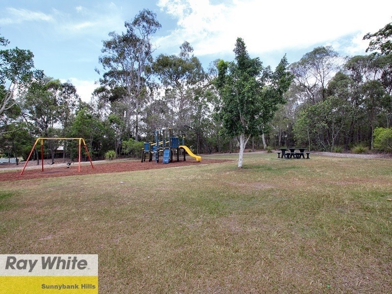 8 Shapcott Place, Runcorn QLD 4113