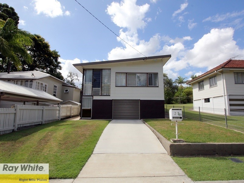 27 Stones Road, Sunnybank QLD 4109