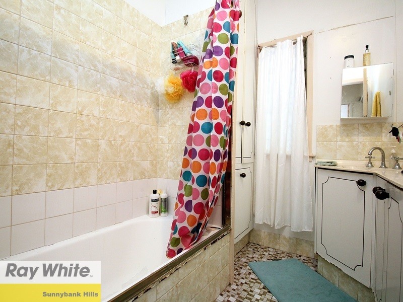 1084 Boundary Road, Coopers Plains QLD 4108