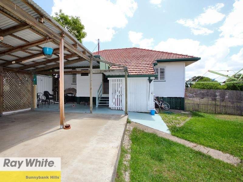 1084 Boundary Road, Coopers Plains QLD 4108