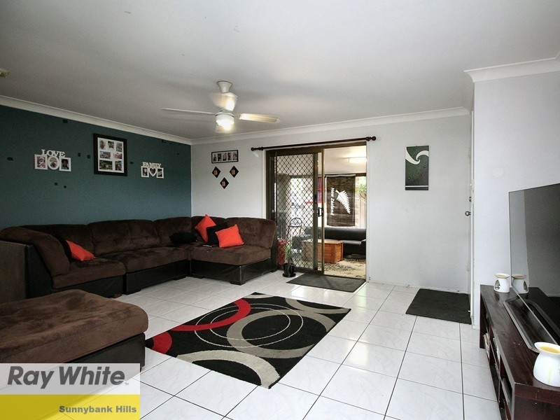 17 Erin Drive, Browns Plains QLD 4118
