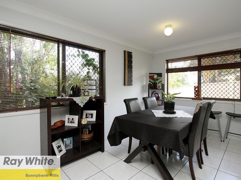 17 Erin Drive, Browns Plains QLD 4118