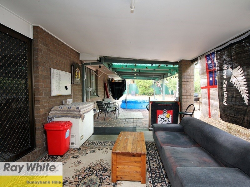 17 Erin Drive, Browns Plains QLD 4118