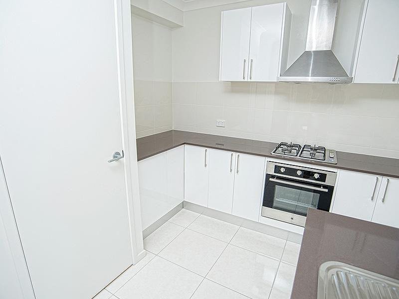 2/11 Fermont Road, Underwood QLD 4119