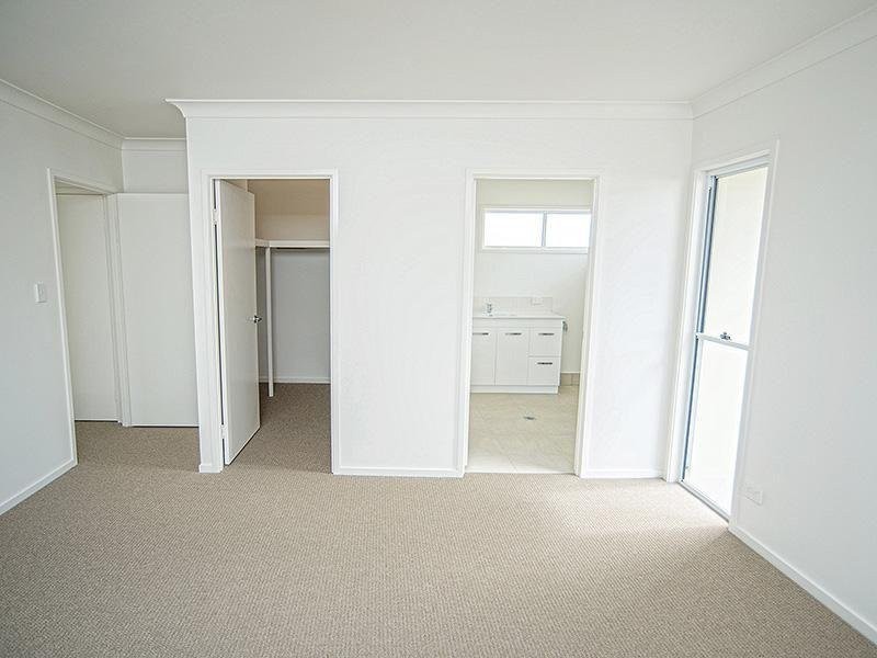 2/11 Fermont Road, Underwood QLD 4119