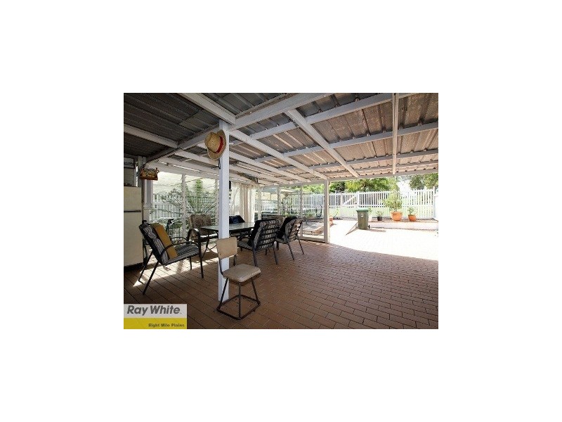 27 Stones Road, Sunnybank QLD 4109