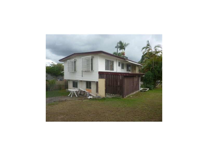 39 Liverpool Street, Eight Mile Plains QLD 4113