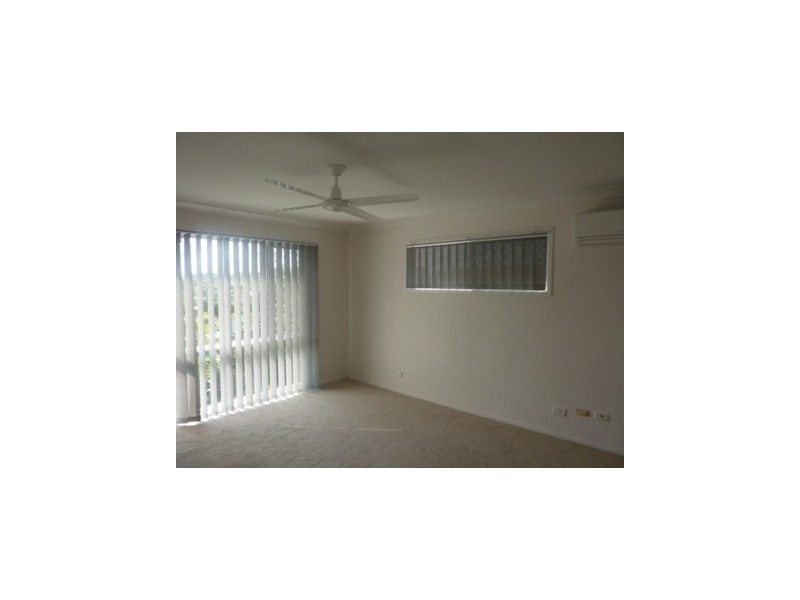 27 Buckinghamia Place, Stretton QLD 4116