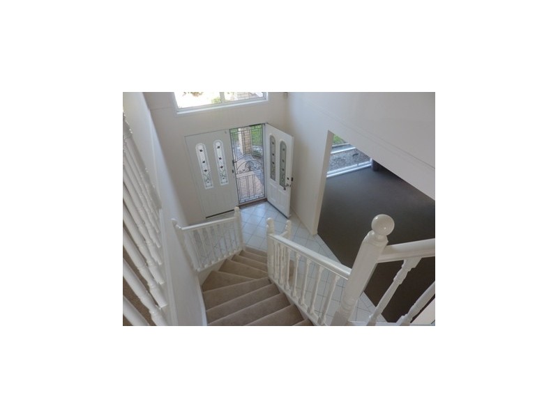 27 Buckinghamia Place, Stretton QLD 4116