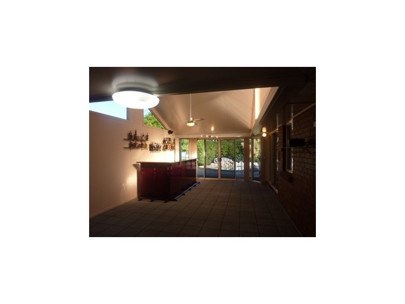 3 Greenlaw Place, Eight Mile Plains QLD 4113