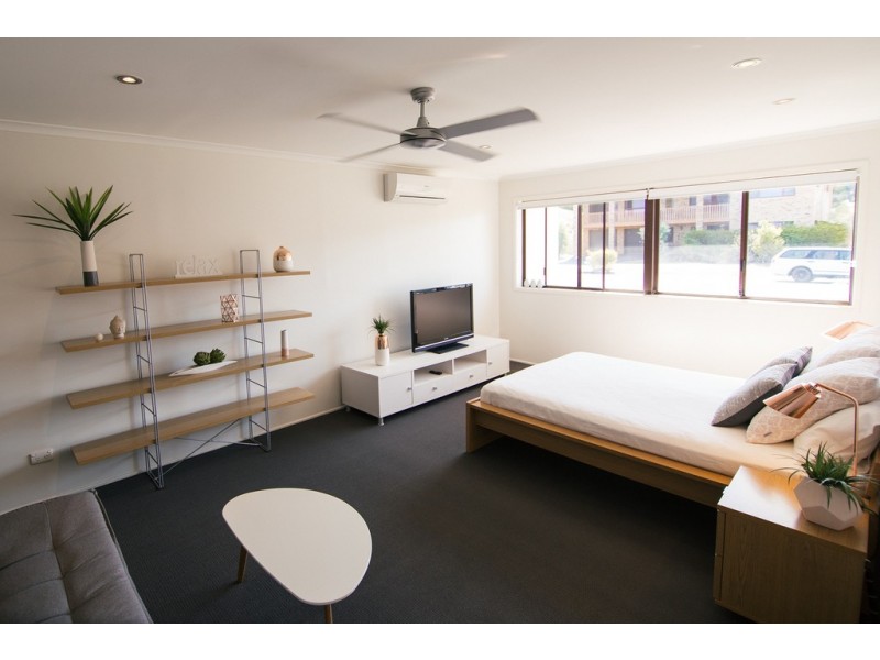 9 Binnacle Court, Yamba NSW 2464