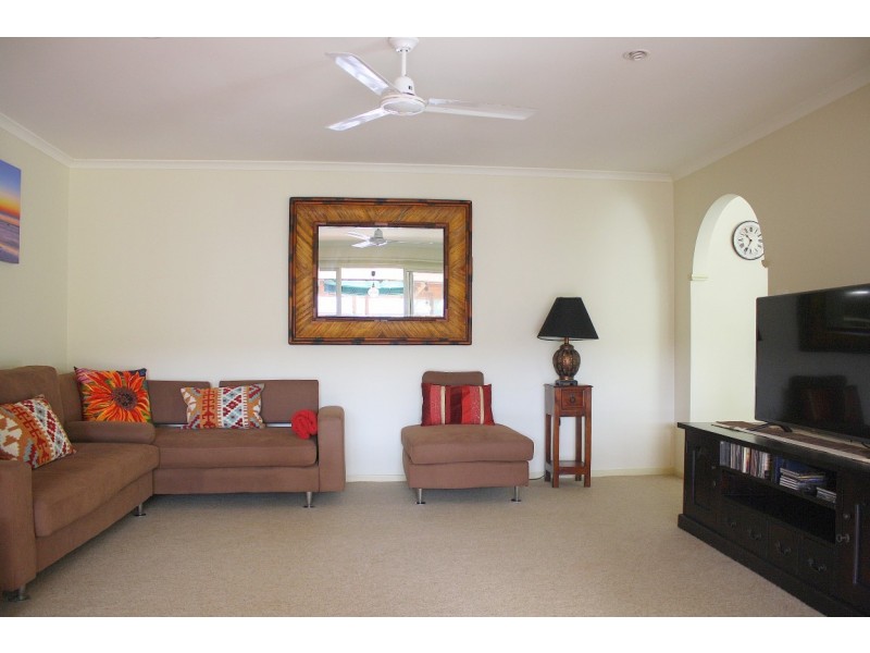 5 NORFOLK ROAD, Yamba NSW 2464
