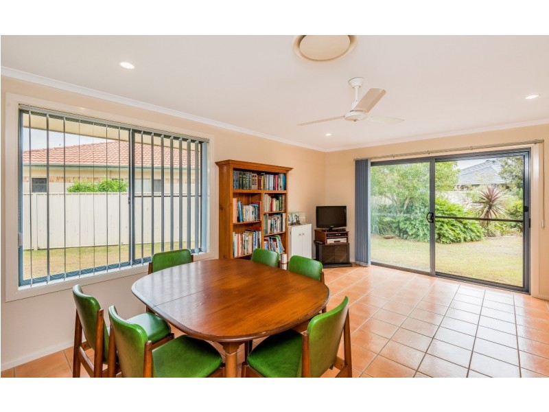 4 Lady Beatrice Court, Yamba NSW 2464