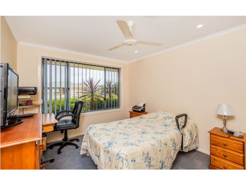 4 Lady Beatrice Court, Yamba NSW 2464