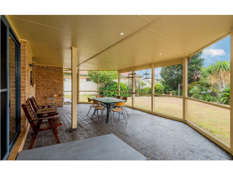 4 Lady Beatrice Court, Yamba NSW 2464