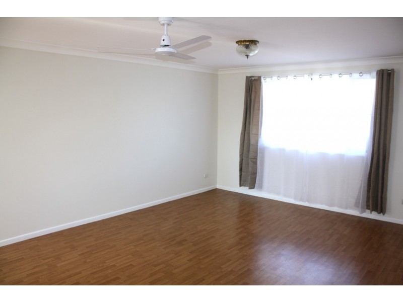 2/6 Roseland Avenue, Yamba NSW 2464