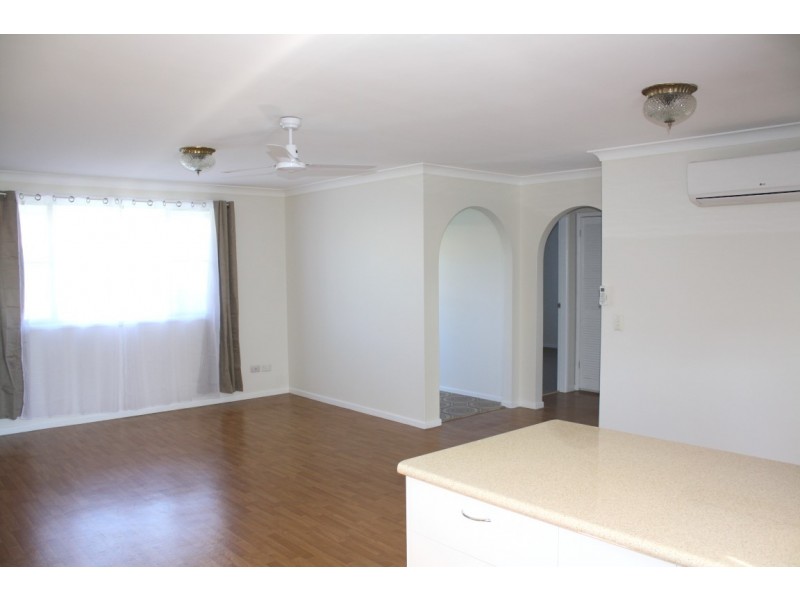 2/6 Roseland Avenue, Yamba NSW 2464