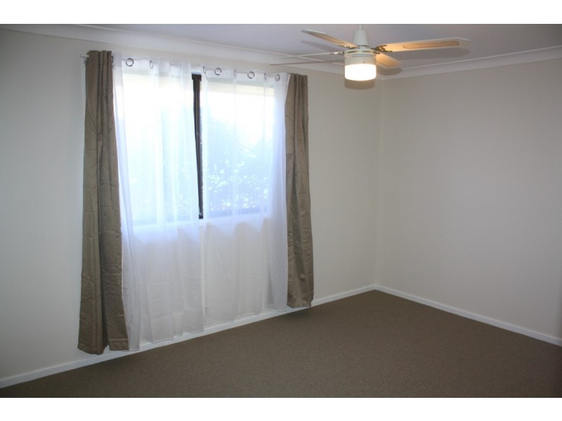 2/6 Roseland Avenue, Yamba NSW 2464