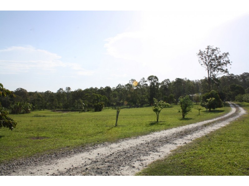27 Sapote Street, James Creek NSW 2463