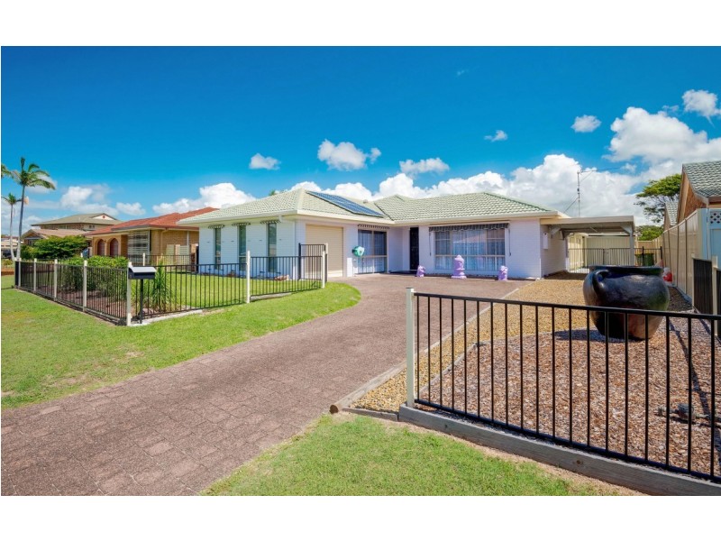 11 Abelia Avenue, Yamba NSW 2464