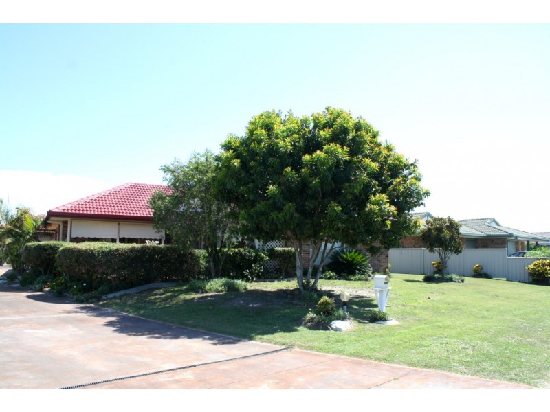 32 Gumnut Road, Yamba NSW 2464
