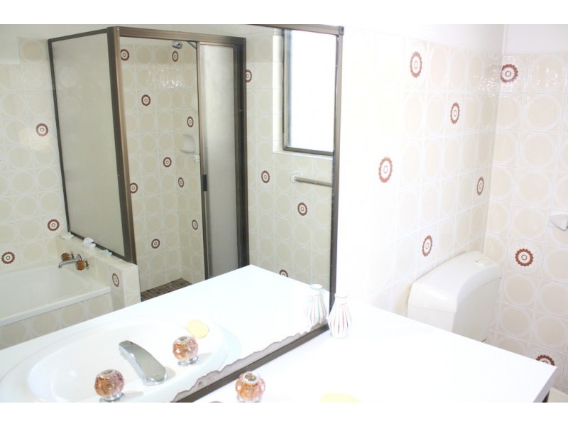 21 Oyster Channel, Yamba NSW 2464