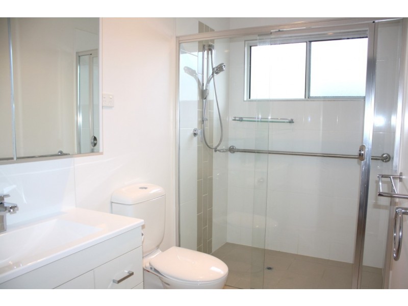 Villa 38A Yamba Waters Holiday Park, Yamba NSW 2464