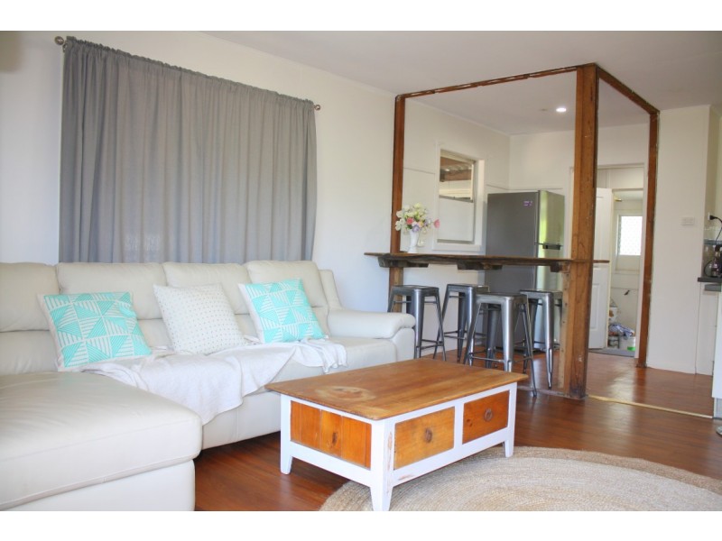 183 Yamba Road, Yamba NSW 2464