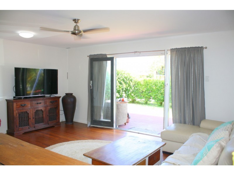 183 Yamba Road, Yamba NSW 2464