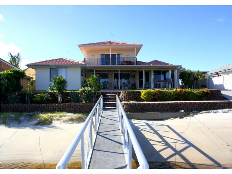 11 Nabilla Court, Yamba NSW 2464