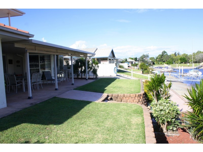 11 Nabilla Court, Yamba NSW 2464