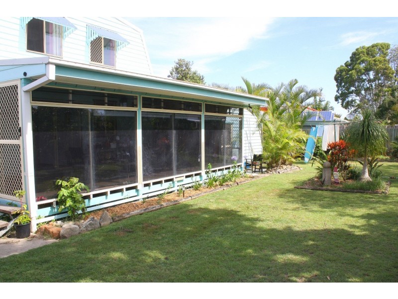 41 Shores Drive, Yamba NSW 2464