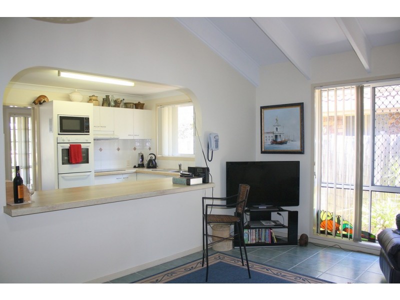 2 The Halyard, Yamba NSW 2464