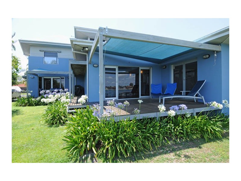 35 Melaleuca Drive, Yamba NSW 2464