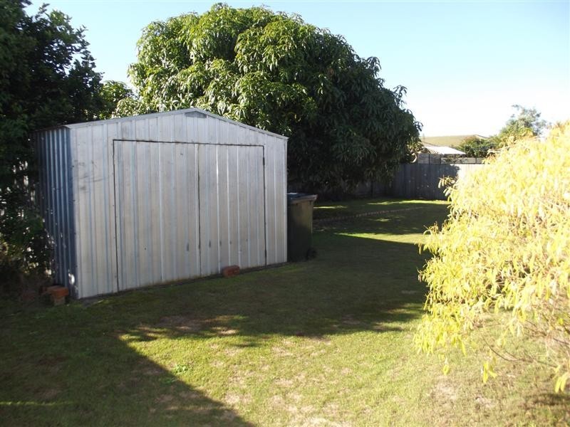 4 Grevillea Avenue, Yamba NSW 2464