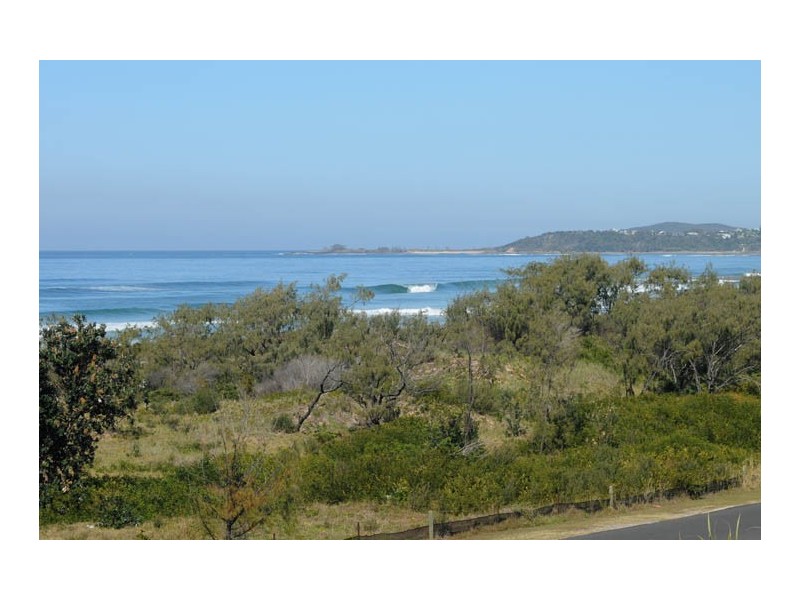 17/20 Pacific Parade, Yamba NSW 2464