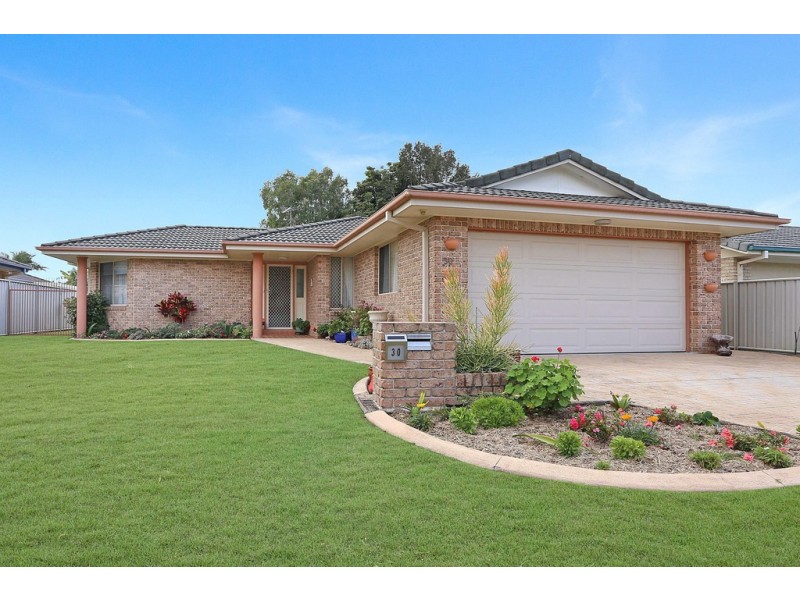 30 Harold Tory Drive, Yamba NSW 2464