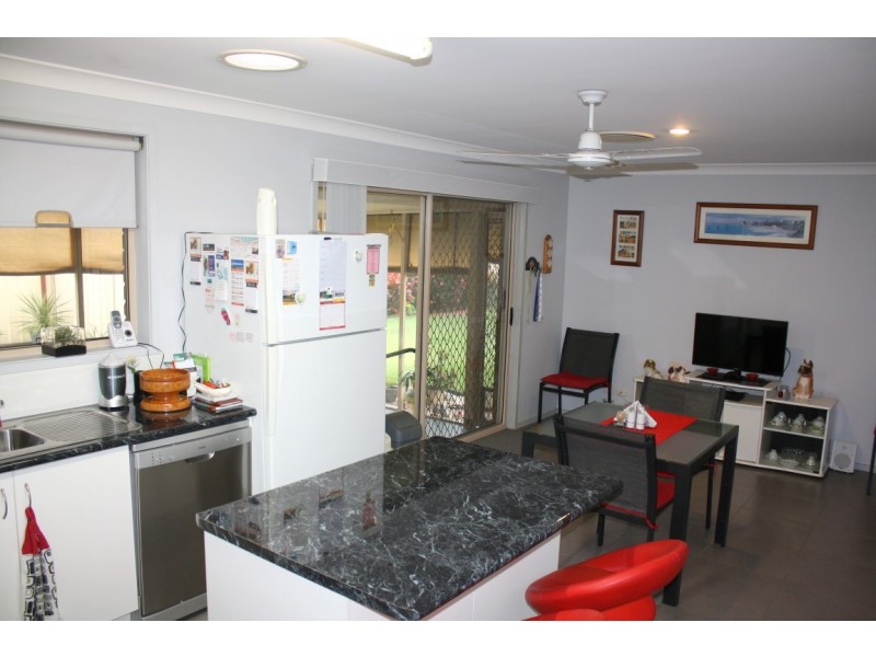 36 Melaleuca Drive, Yamba NSW 2464