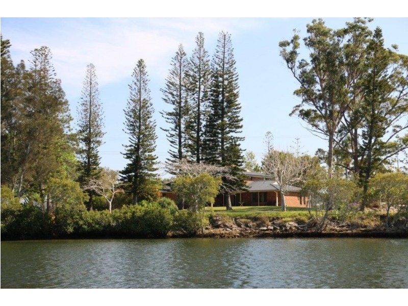 41 River Road East, Harwood NSW 2465